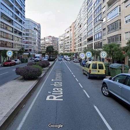 Espacioso Piso Con Garaje Cerca Del Centro De Vigo Eksteriør billede