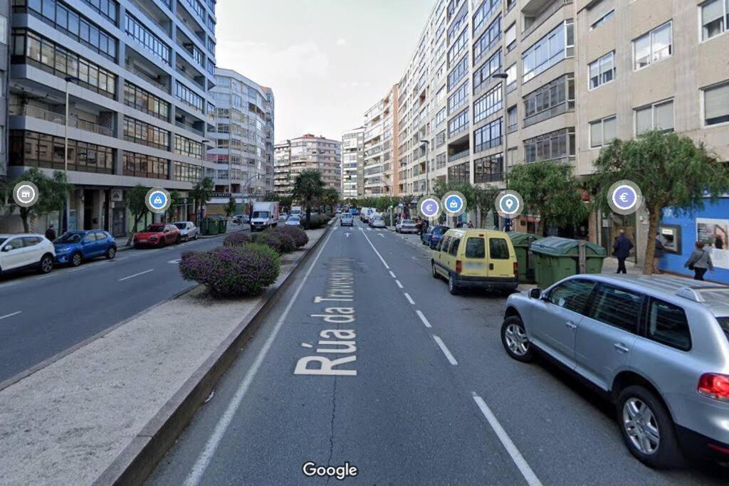 Espacioso Piso Con Garaje Cerca Del Centro De Vigo Eksteriør billede